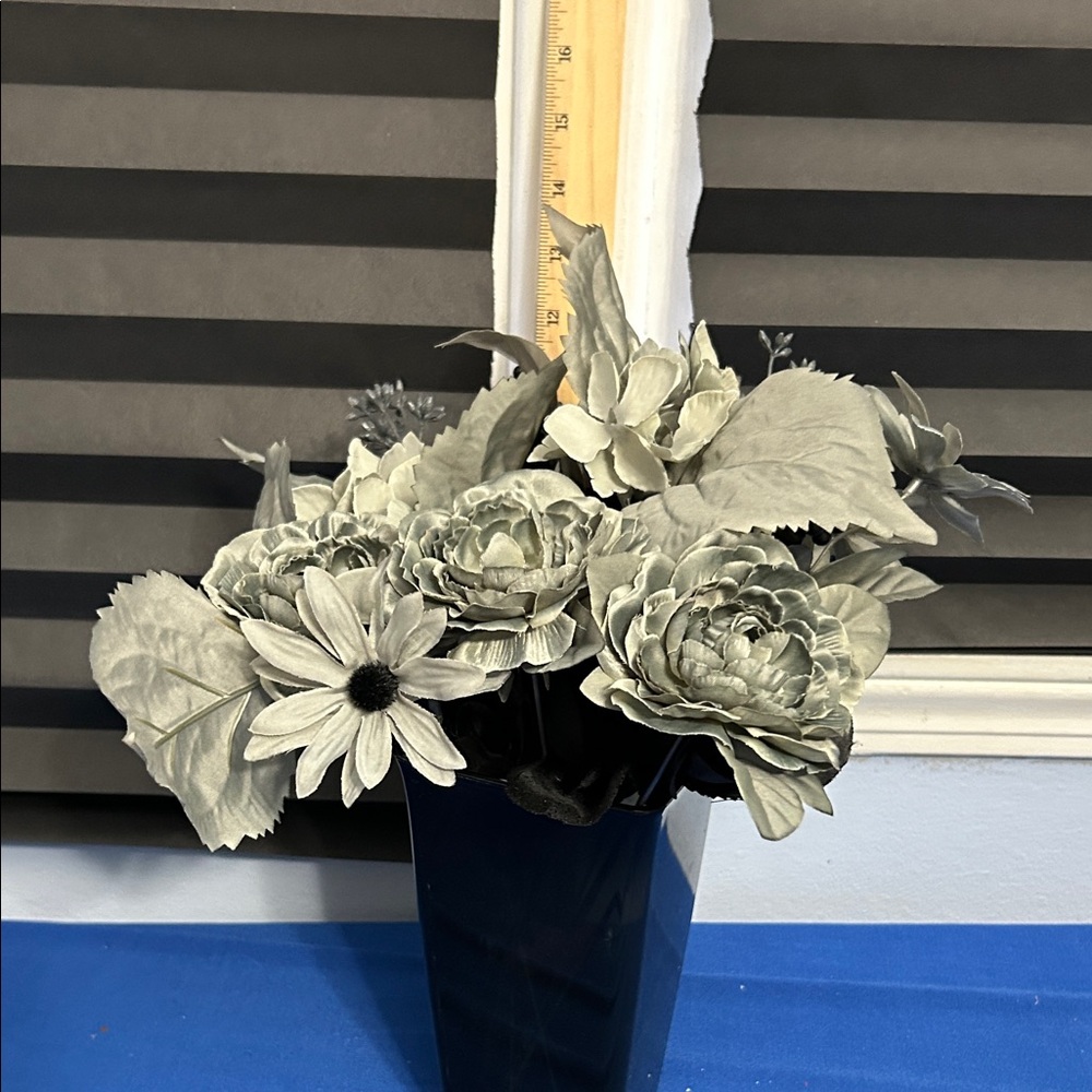 Chic Faux Floral Arrangement in Black Vase
